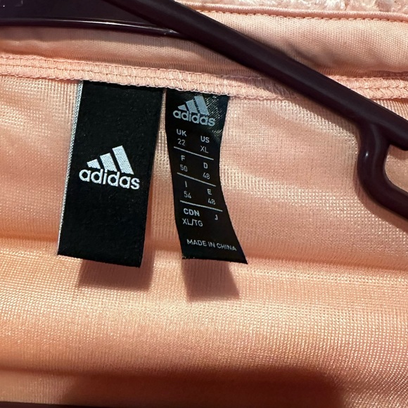 Adidas women’s high neck pullover! - Picture 4 of 6